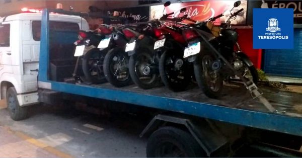 Read more about the article Operação conjunta de trânsito fiscalizou 70 motos e 15 carros no fim de semana