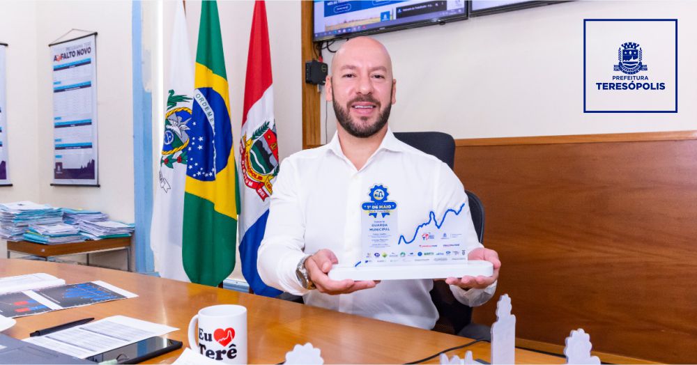 Você está visualizando atualmente Teresópolis entrega Troféu 1º de Maio e empossa integrantes do Conselho Municipal de Trabalho, Emprego e Renda