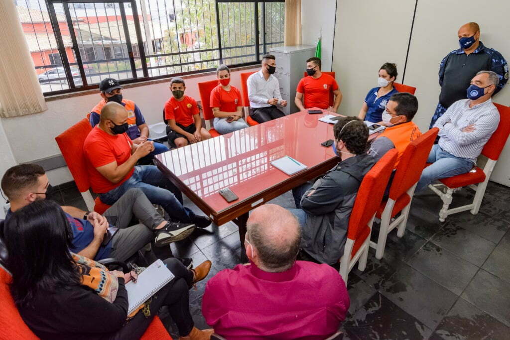 Você está visualizando atualmente Prefeitura avalia proposta do projeto Bombeiro Guerreiro Mirim