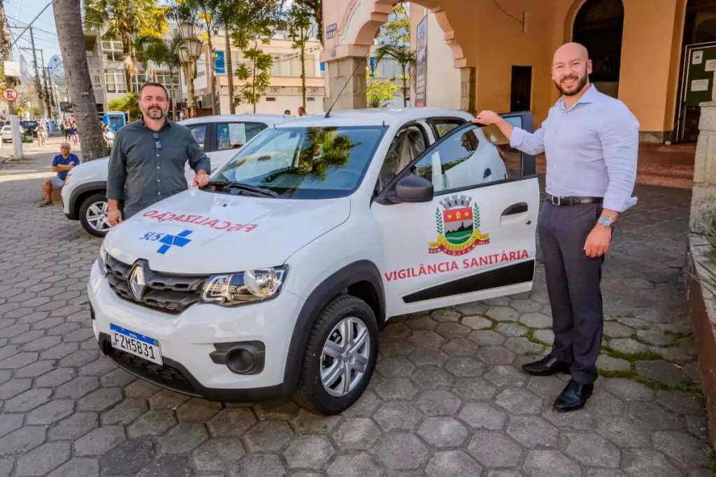 Você está visualizando atualmente Prefeitura investe em veículos e computadores para a Vigilância Sanitária