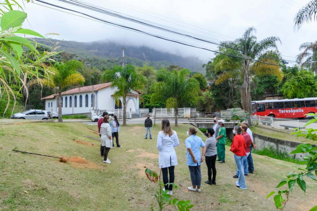 Você está visualizando atualmente Caleme recebe 50 mudas de árvores pelo projeto ‘Florir Teresópolis’