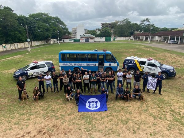 Leia mais sobre o artigo GCM de Teresópolis participa do evento de treinamento de cães das forças de segurança, em Muriaé (MG)