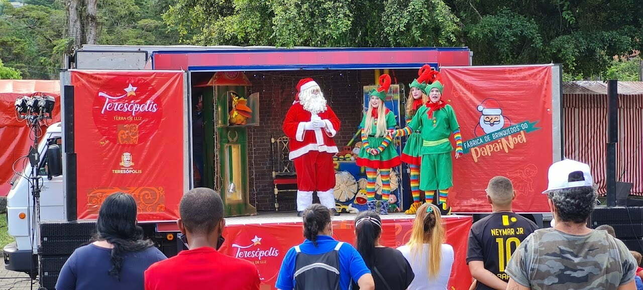 No momento, você está visualizando Mapping e Teatro Itinerante marcam a programação de Natal do fim de semana