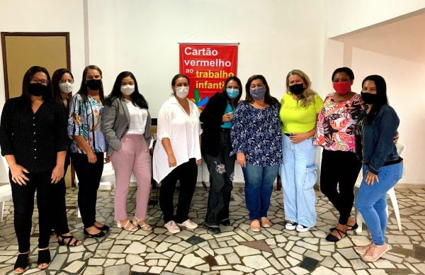 Read more about the article PETI Teresópolis promove treinamento para o combate ao trabalho infantil com as equipes dos CRAS