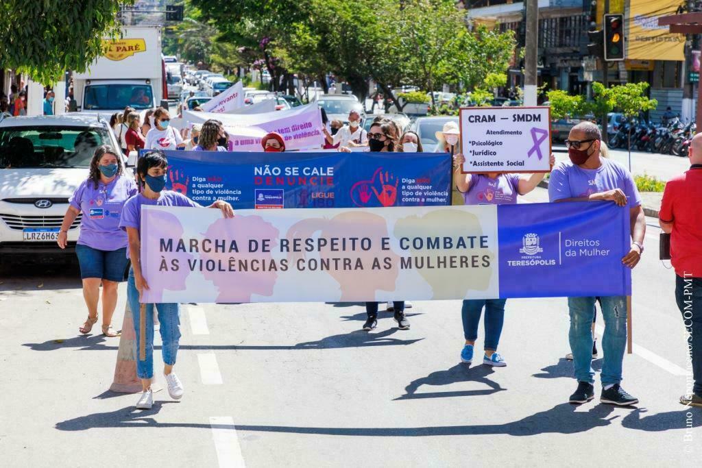 Você está visualizando atualmente Marcha de conscientização contra a violência marca o Dia Internacional da Mulher em Teresópolis