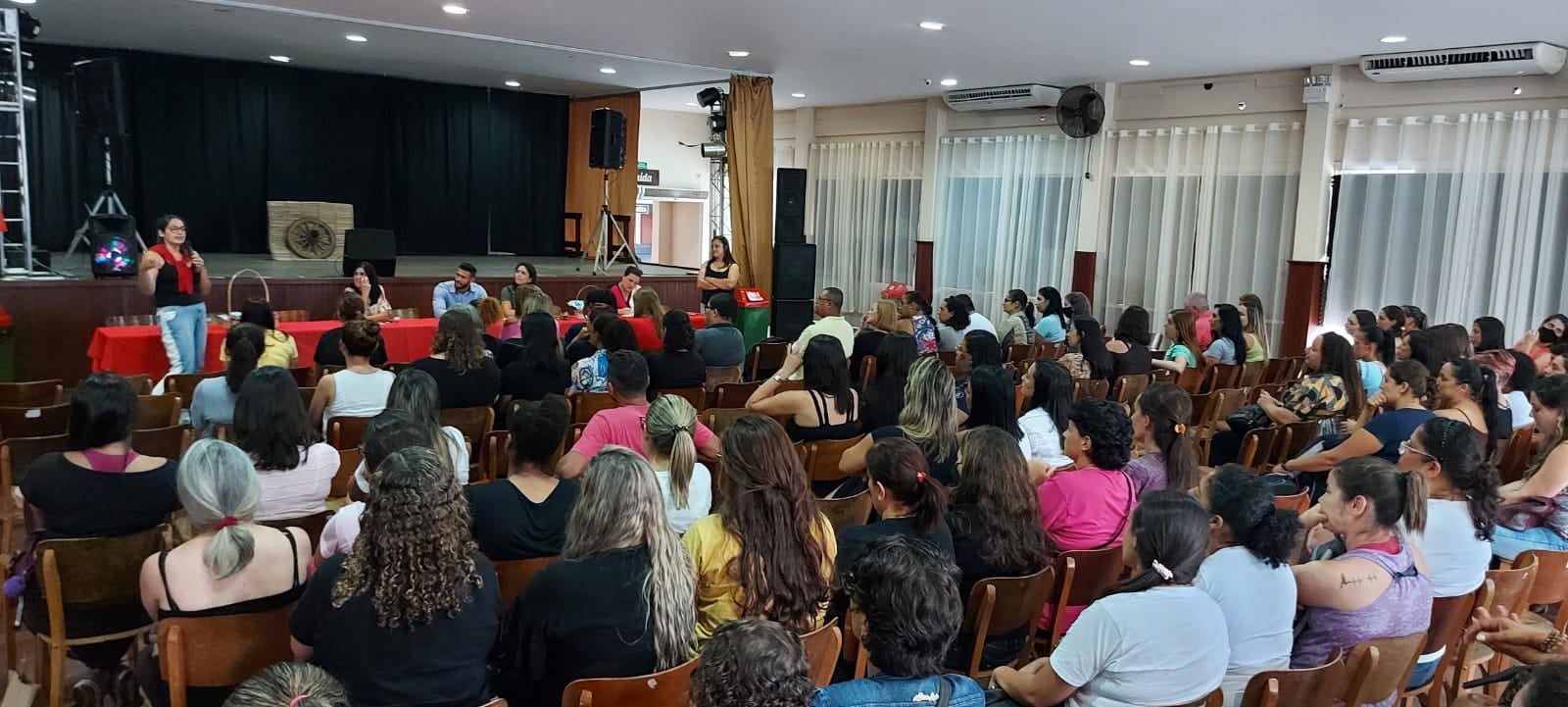 Leia mais sobre o artigo Teresópolis cria Comissão Temporária Municipal de Agentes de Creche