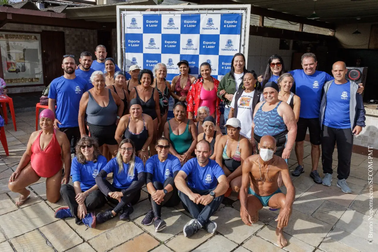 Você está visualizando atualmente 1º Festival de Hidroginástica e Natação em Teresópolis fomenta prática do esporte na cidade