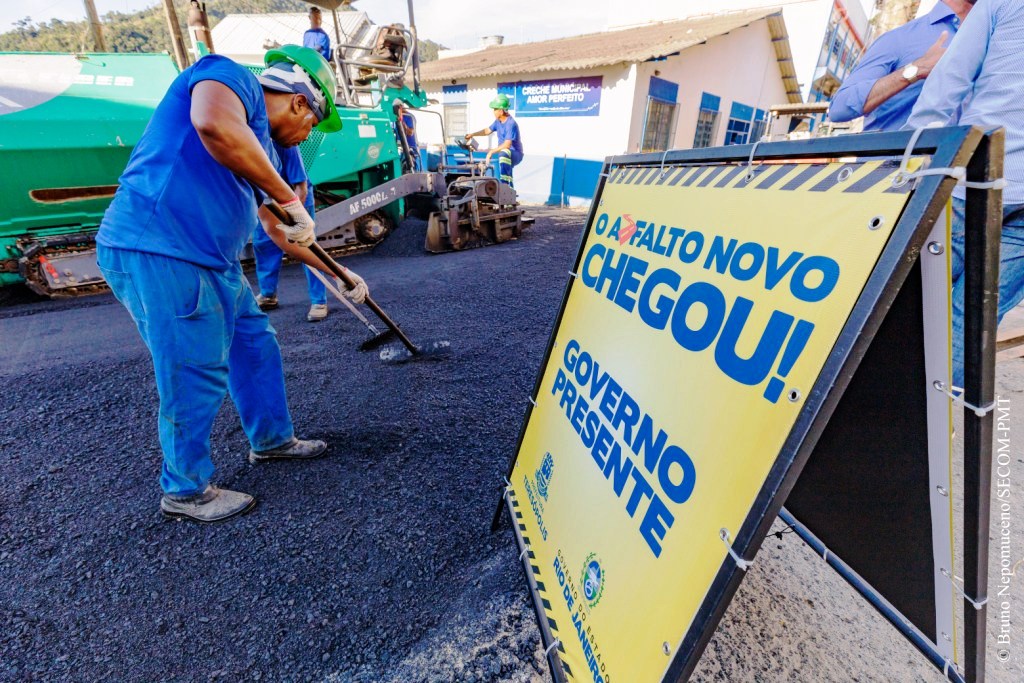 Você está visualizando atualmente Asfalto Presente: Programa de recapeamento com asfalto quente começa pelo Pimentel