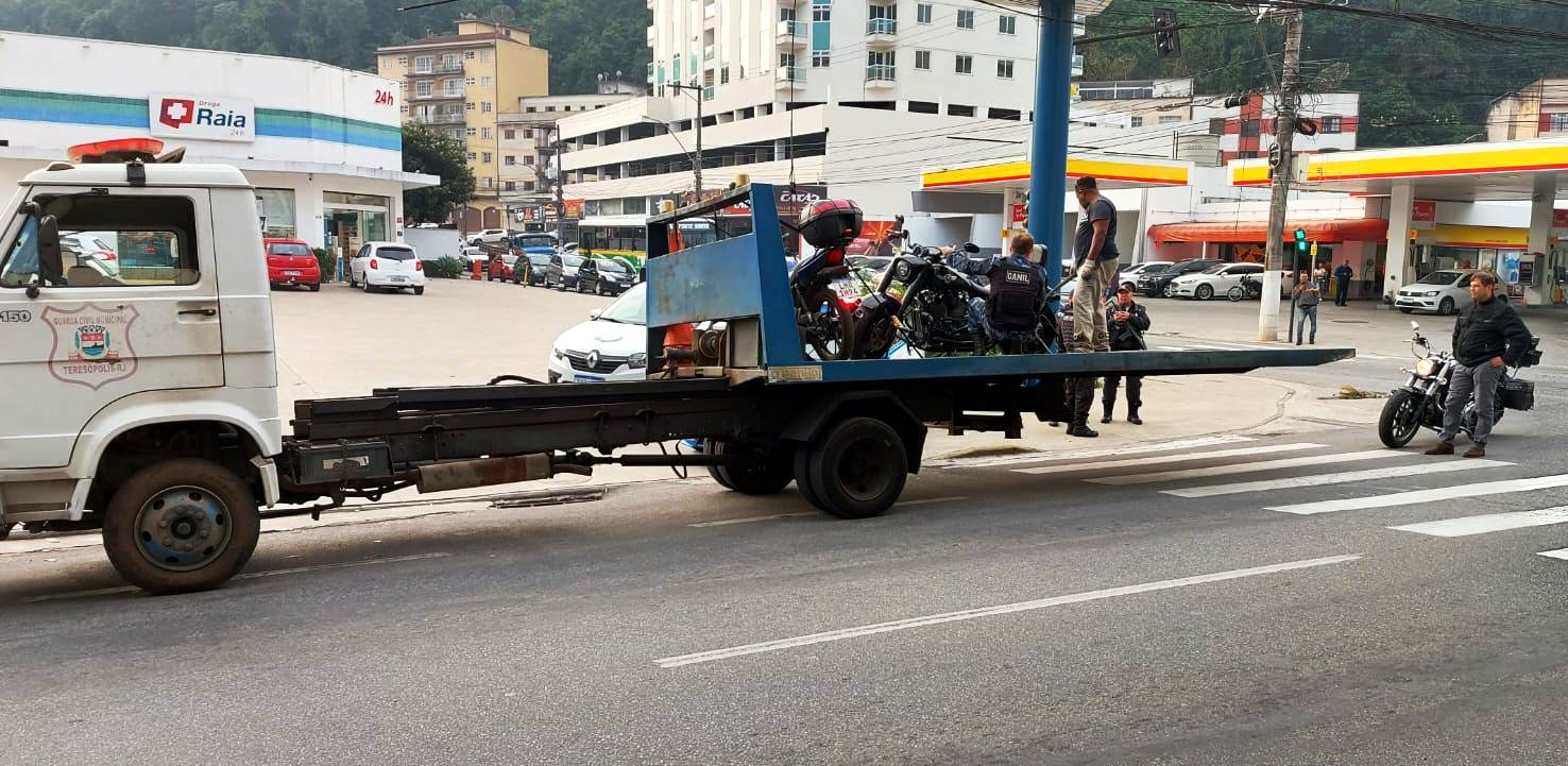 Você está visualizando atualmente Operação conjunta da Polícia Civil, Polícia Militar e Guarda Civil Municipal apreende 7 motocicletas com irregularidades