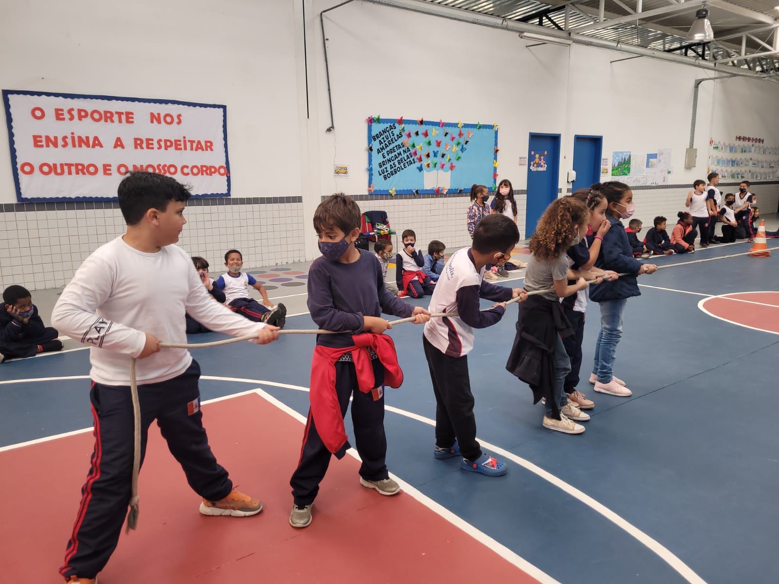 Você está visualizando atualmente Escola Municipal Francisco Maria Dállia inaugura espaço recreativo, em Bonsucesso