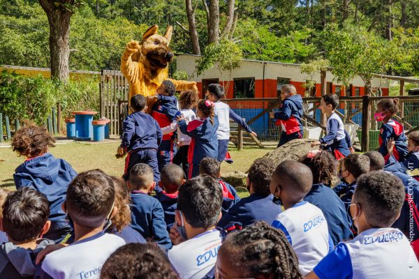Leia mais sobre o artigo Guarda Municipal de Teresópolis desenvolve projeto de educação ambiental na escolas no mês do meio ambiente