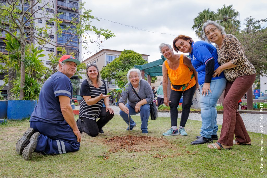 Você está visualizando atualmente CRAS Alto comemora Dia do Meio Ambiente