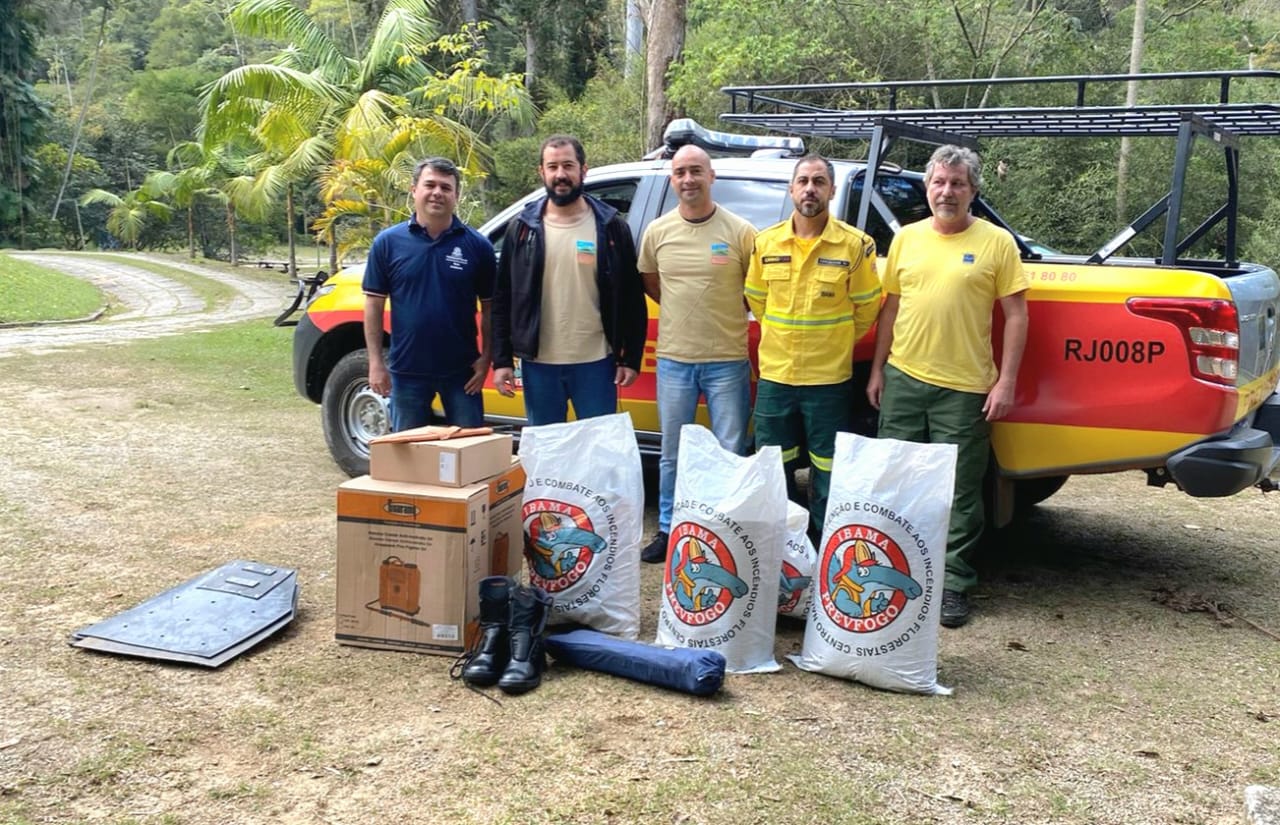 Leia mais sobre o artigo REFLORESTAMENTO E PREVENÇÃO: Prefeitura firma parceria com IBAMA e PREVFOGO para ampliar a capacidade de proteção das florestas do município