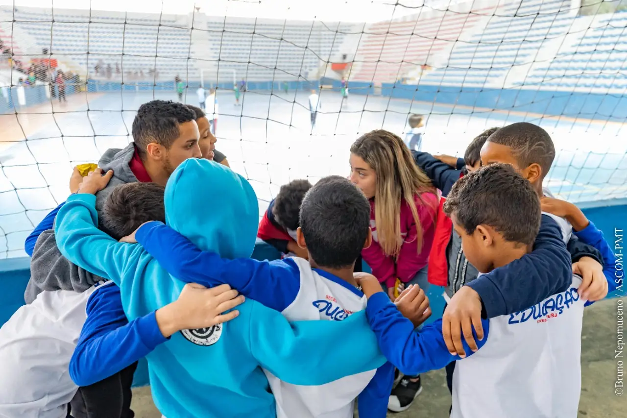 Leia mais sobre o artigo Em sua 1ª edição, Jogos dos Anos Iniciais de Teresópolis têm inspirado alunos, pais e professores