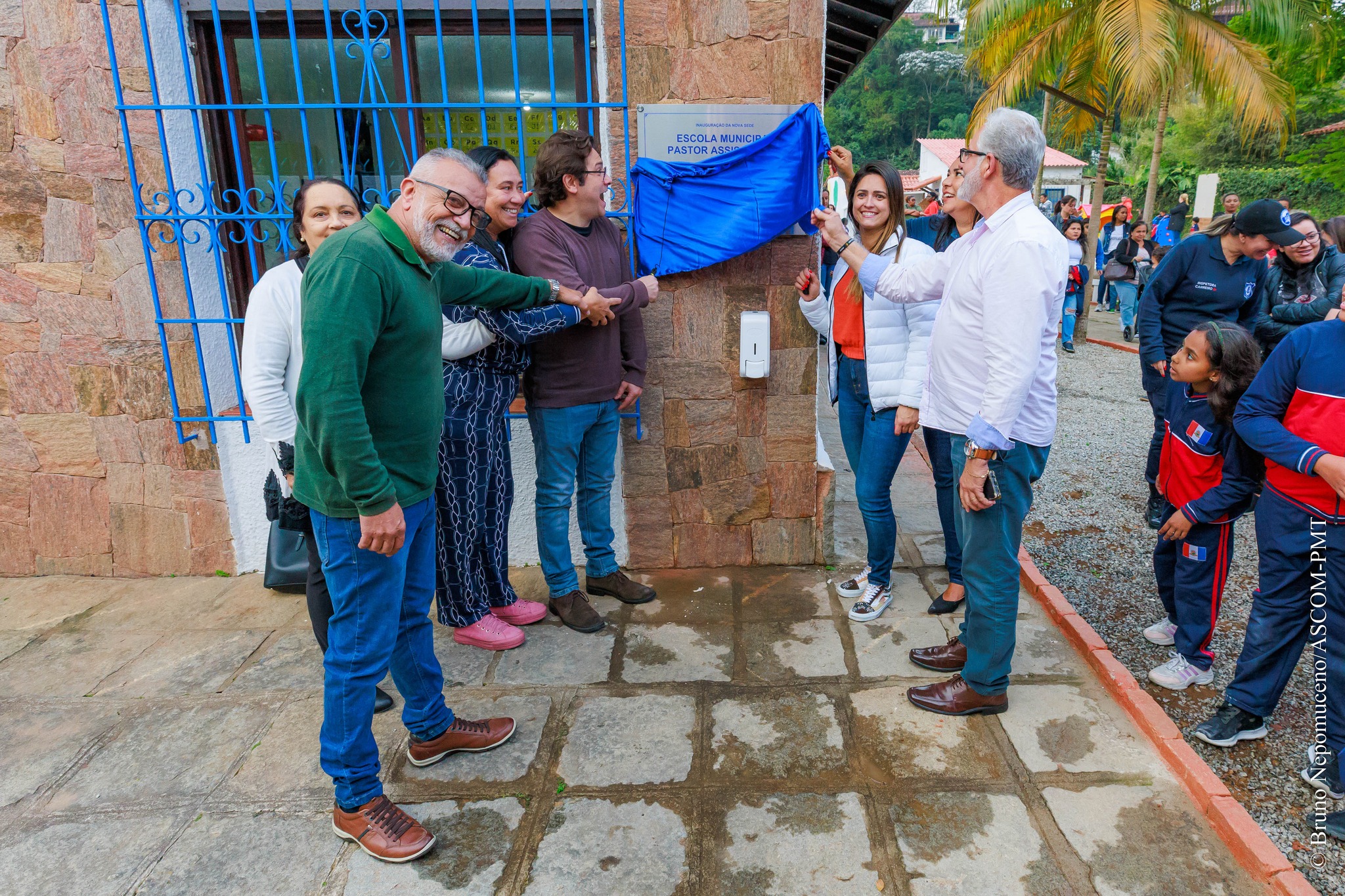 Você está visualizando atualmente Prefeitura reforça investimentos na Educação e, só no mês de agosto, inaugura duas unidades com sede própria