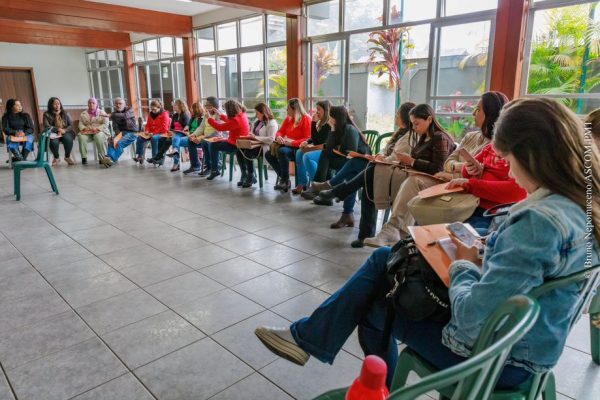 Leia mais sobre o artigo Secretaria Municipal de Saúde participa de curso para capacitação da Atenção Básica