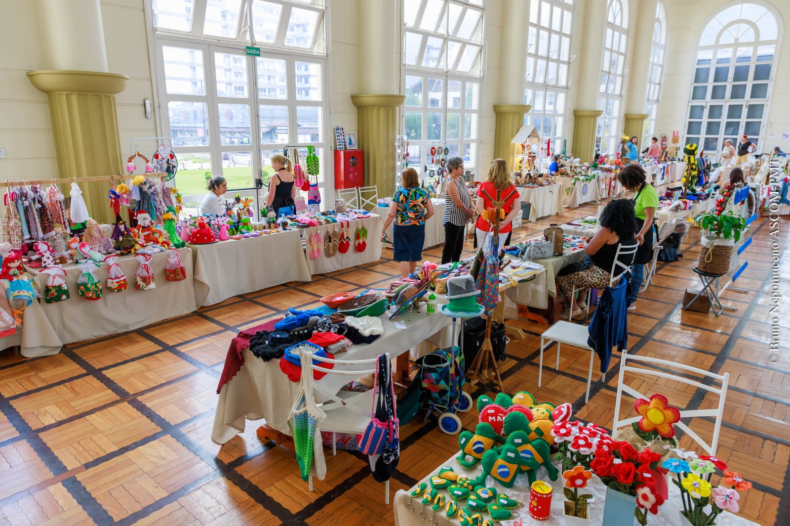 Você está visualizando atualmente Artes Manuais: Feira mostra o melhor do artesanato de Teresópolis até domingo, 16, no Espaço Higino