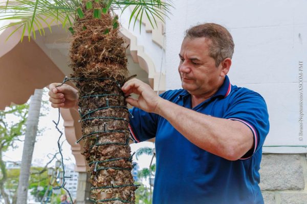 Leia mais sobre o artigo Teresópolis inicia os preparativos para a decoração de Natal