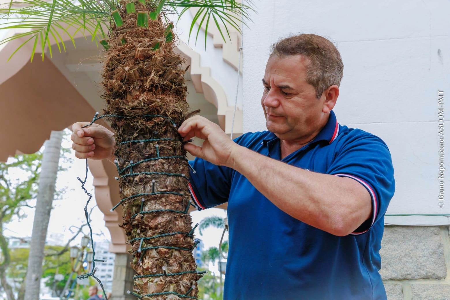 Você está visualizando atualmente Teresópolis inicia os preparativos para a decoração de Natal