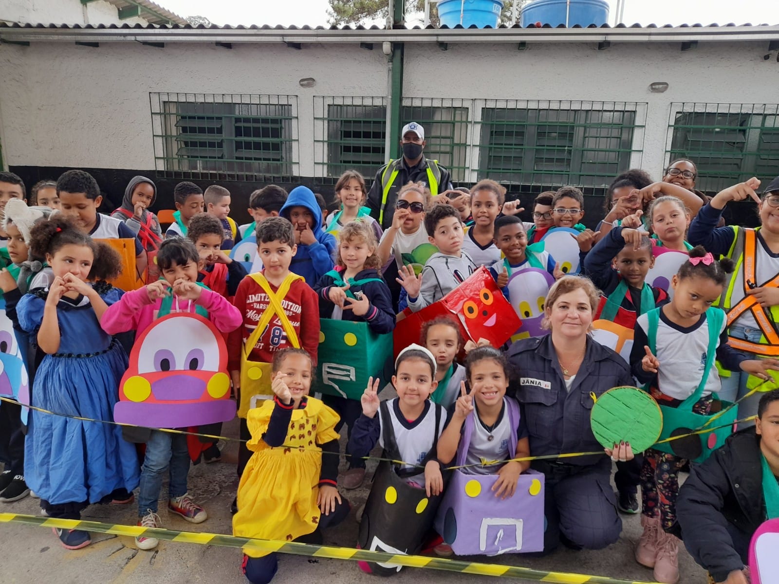 Você está visualizando atualmente Ronda Escolar visita novas unidades escolares com projeto de conscientização sobre trânsito