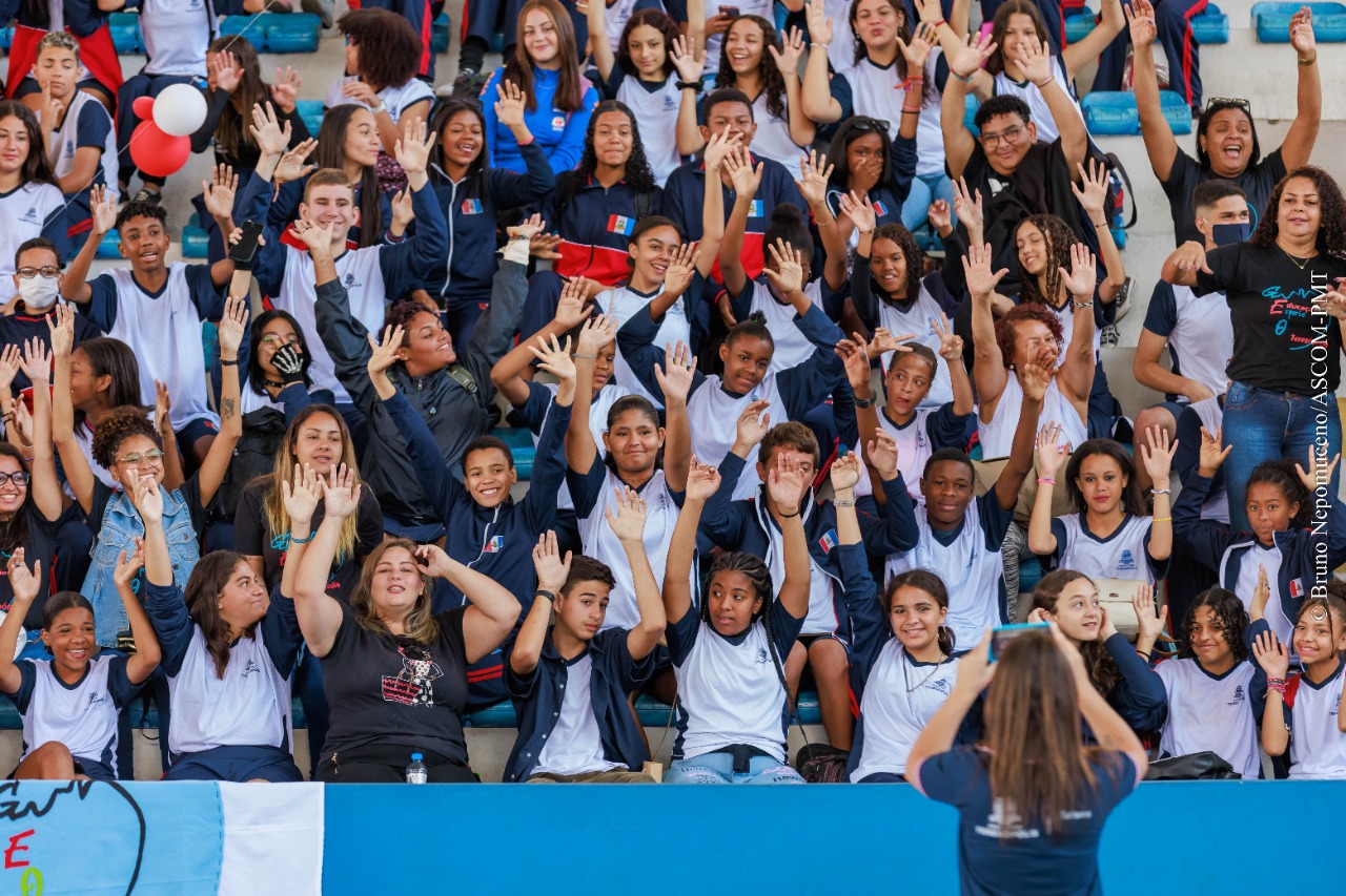 No momento você está vendo Emoção e alegria marcam encerramento dos Jogos Estudantis de Teresópolis