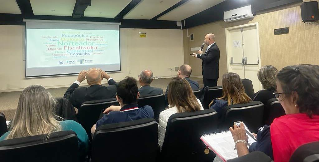 Você está visualizando atualmente Programa ECG Presente vai oferecer oito cursos presenciais em Teresópolis