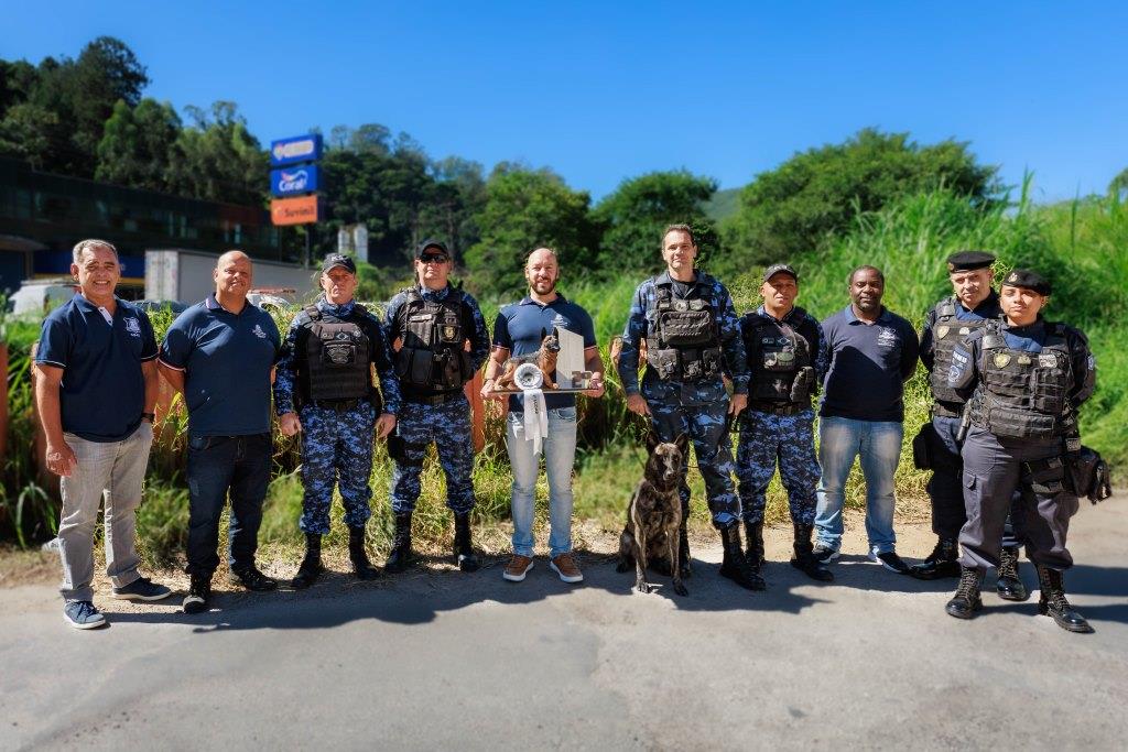 Leia mais sobre o artigo Cia de Cães K9 de Teresópolis conquista o 2º lugar em prova no Campeonato de Cães das Guardas Municipais do Brasil