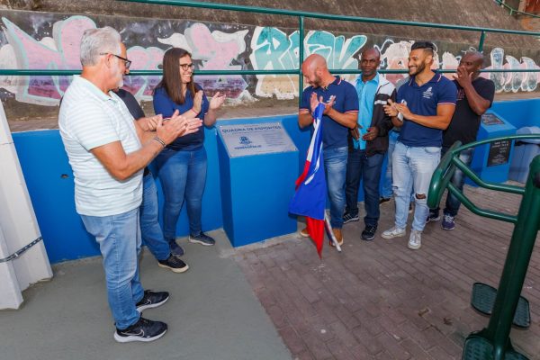 Leia mais sobre o artigo ‘Revitaliza Terê’: Beira Linha recebe a quadra da Praça Francisco Graciano da Silva totalmente reformada