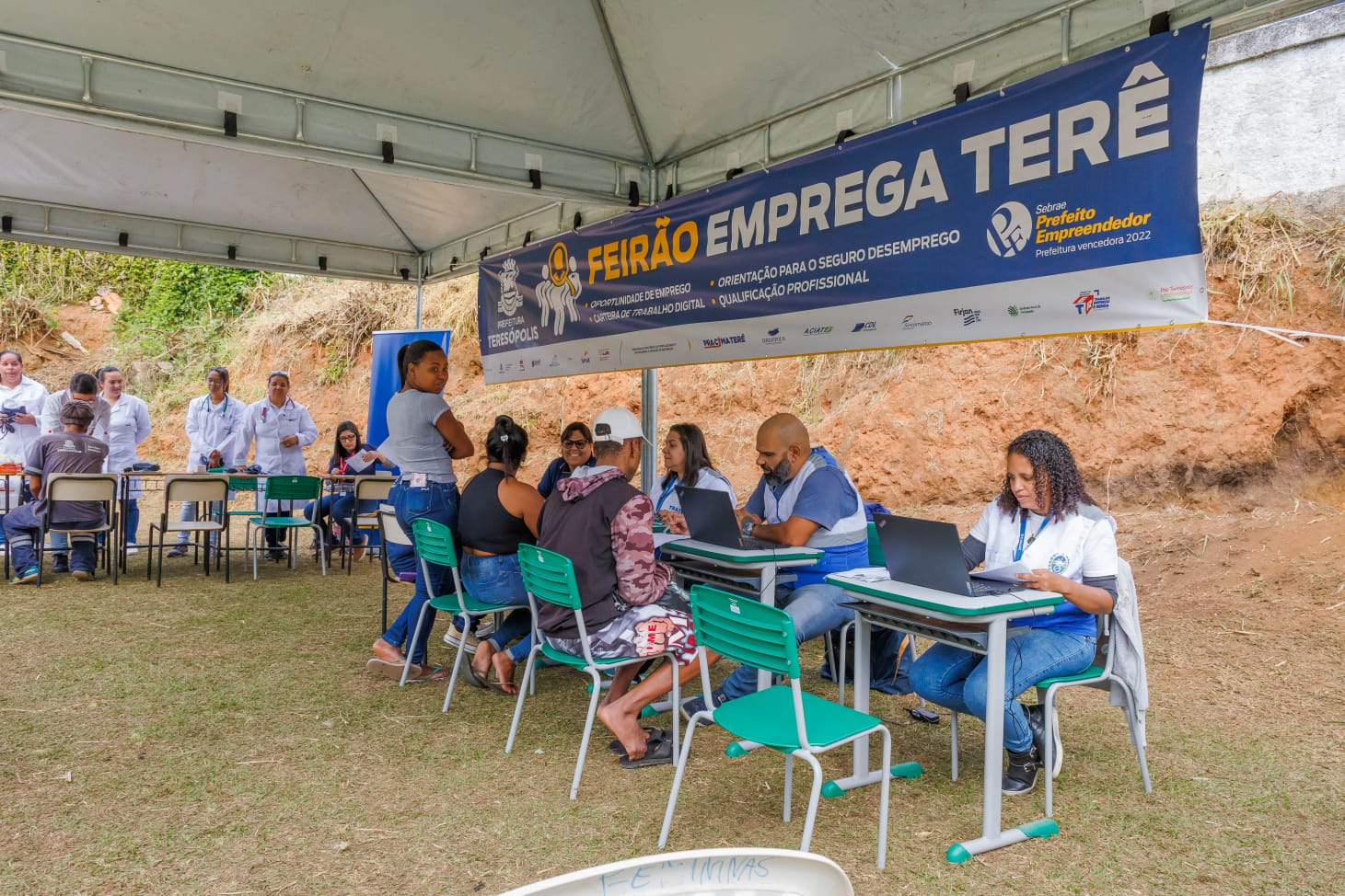 Você está visualizando atualmente Prefeitura e Senac RJ oferecem cursos gratuitos para catadores do Fischer até a próxima sexta-feira, dia 7