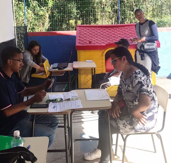 Leia mais sobre o artigo CRAS Alto realiza ação em Canoas com 50 atendimentos 