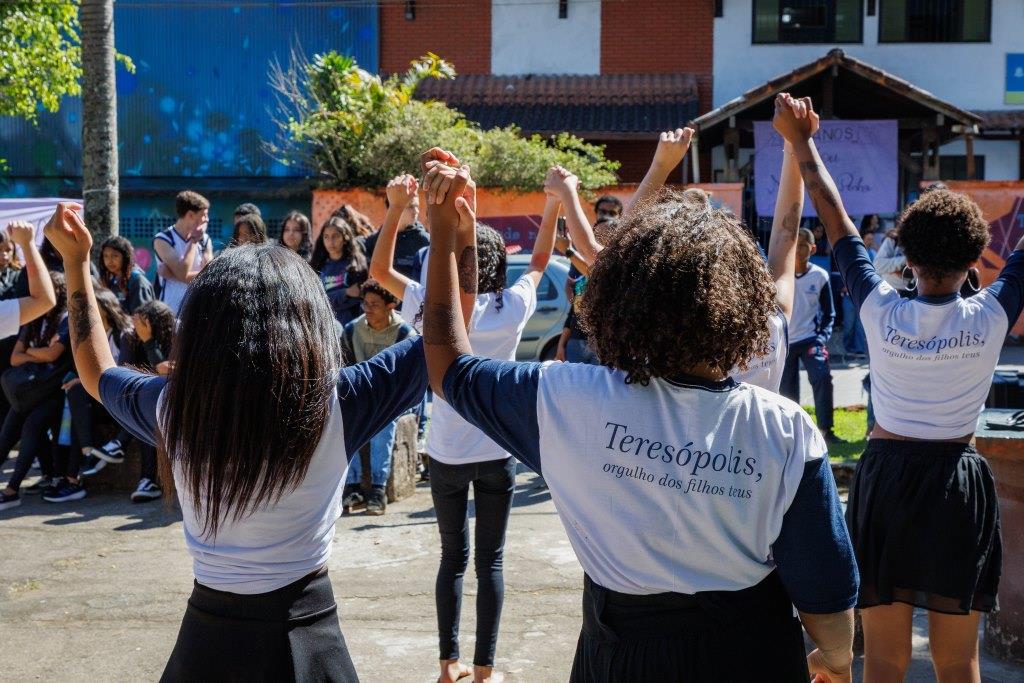 Projeto Maria da Penha nas Escolas/Agosto Lilás, mês de enfrentamento à  violência contra a mulher - Prefeitura de Teresópolis