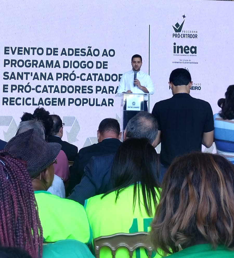 No momento você está vendo Teresópolis adere ao Programa Federal Pró-Catadoras e Pró-Catadores para a Reciclagem Popular