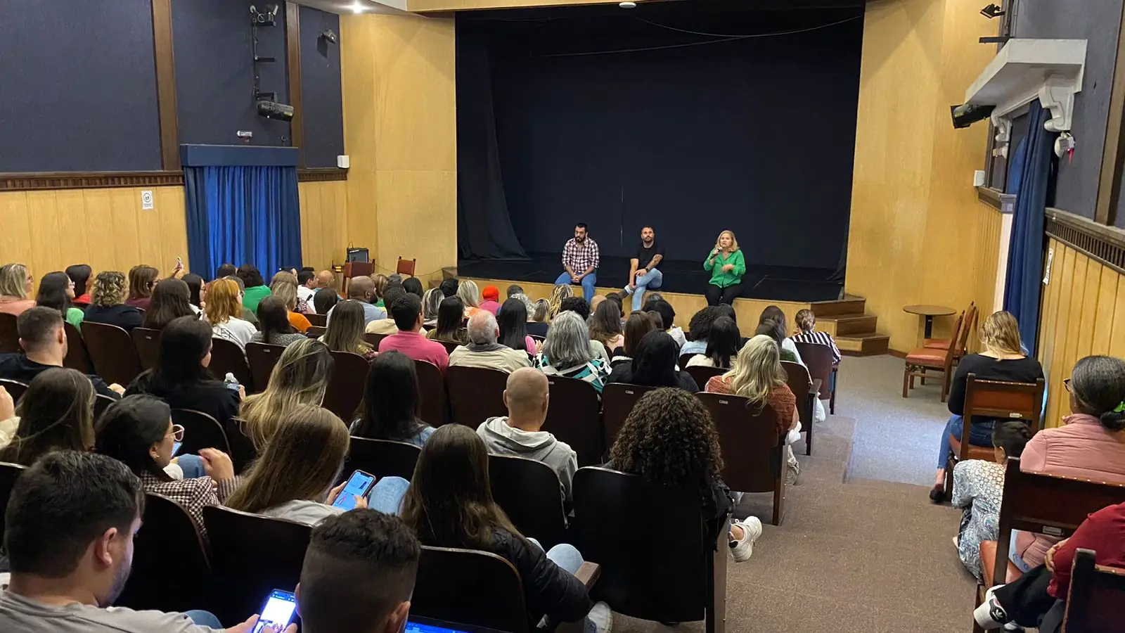 Leia mais sobre o artigo Fórum regional em Teresópolis debate a desinstitucionalização e políticas de saúde mental  