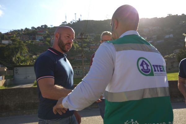 Leia mais sobre o artigo Prefeito Vinicius Claussen acompanha visita técnica da Comissão de Soluções Fundiárias do TRF2 em Teresópolis