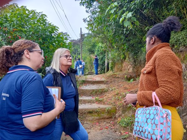Leia mais sobre o artigo Secretaria de Assistência Social e Direitos Humanos realiza visita técnica no bairro do Rosário.