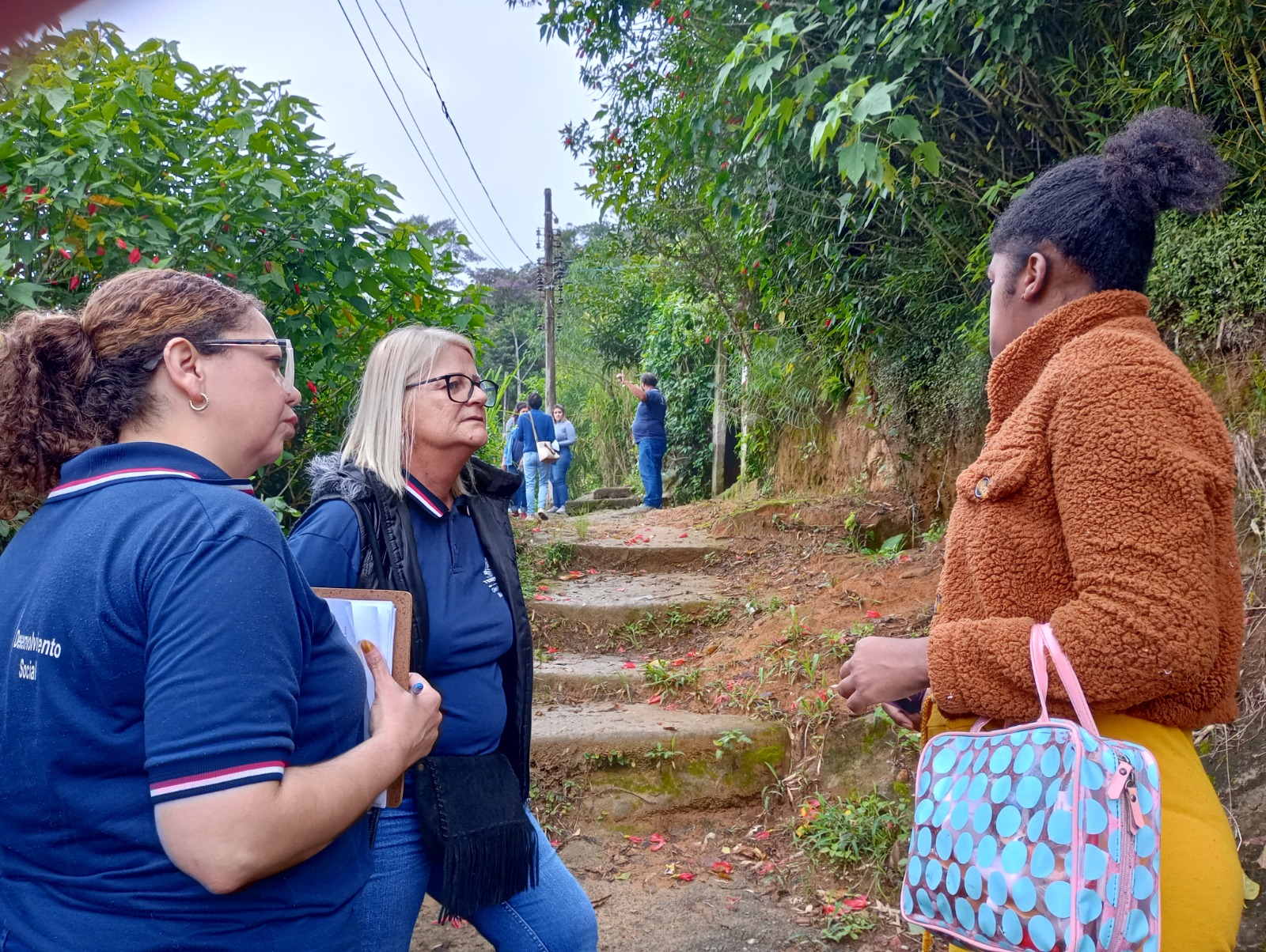 Leia mais sobre o artigo Secretaria de Assistência Social e Direitos Humanos realiza visita técnica no bairro do Rosário.