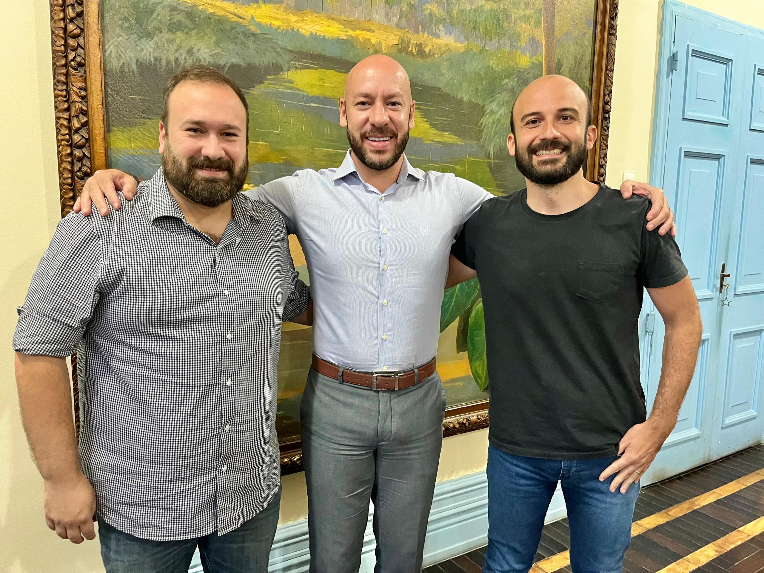 No momento, você está visualizando Prefeito Vinicius Claussen anuncia novo titular da Secretaria de Governo e Coordenação