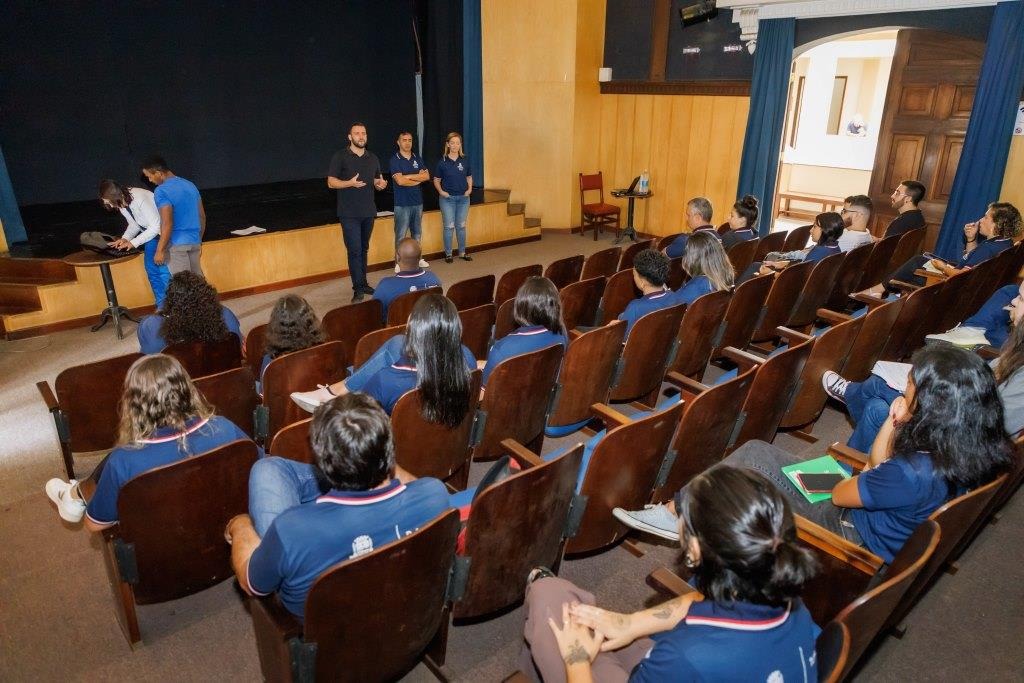 Leia mais sobre o artigo Prefeitura de Teresópolis promove capacitação de servidores sobre os sistemas de informação ao cidadão