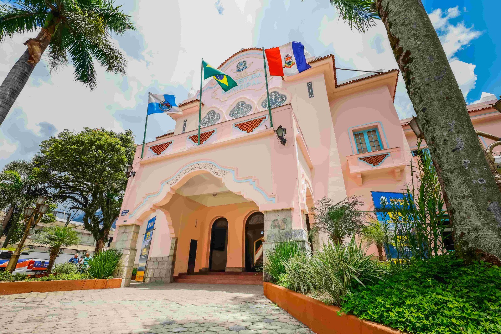 No momento, você está visualizando Migração da telefonia analógica para digital começa pela sede da Prefeitura de Teresópolis e a Secretaria de Administração