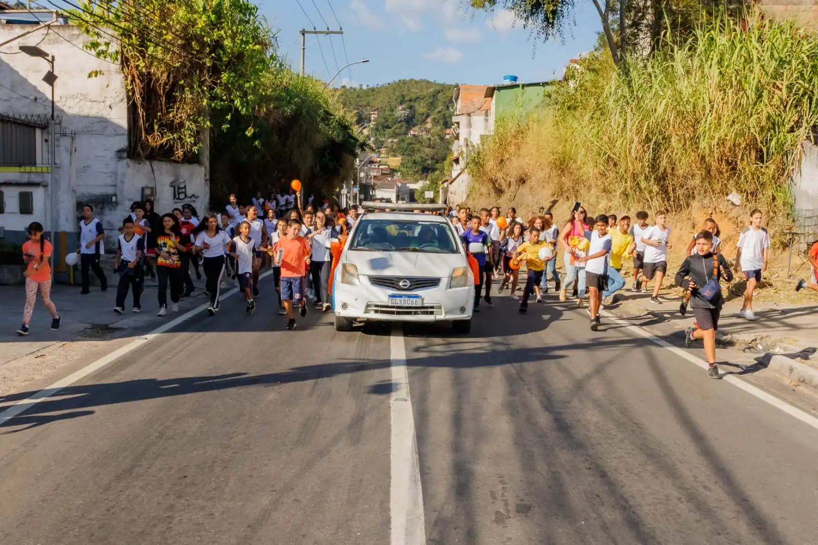 Leia mais sobre o artigo Maio Laranja: Alunos do Beatriz Silva promovem caminhada em defesa das crianças e adolescentes