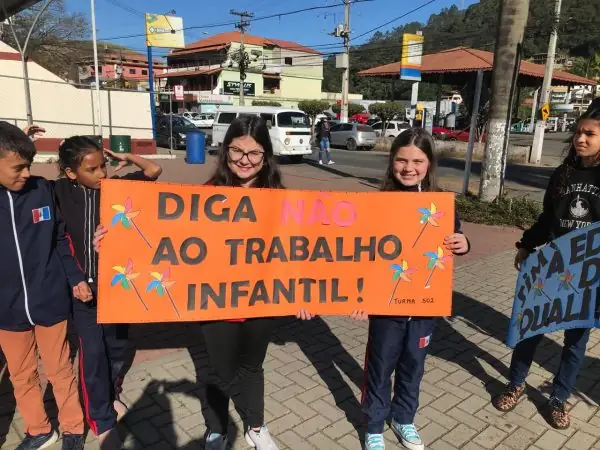 Leia mais sobre o artigo CRAS Bonsucesso promove mobilização especial contra o Trabalho Infantil