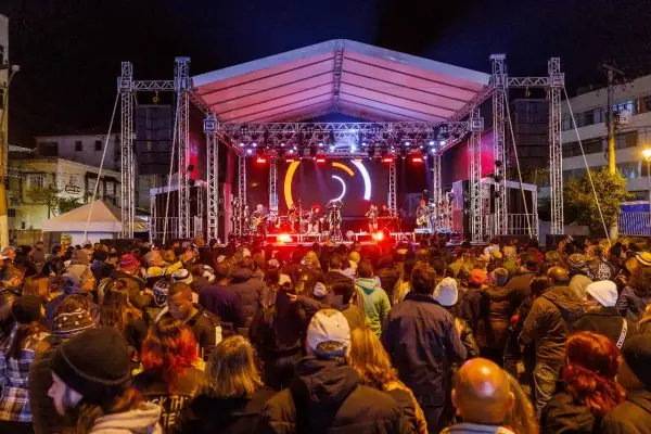 Leia mais sobre o artigo Teresópolis 133 Anos : Festival Sesc de Inverno terá shows de Sandra de Sá, Ney Matogrosso, Mart’nália, Mumuzinho e Paralamas do Sucesso na Praça Olímpica