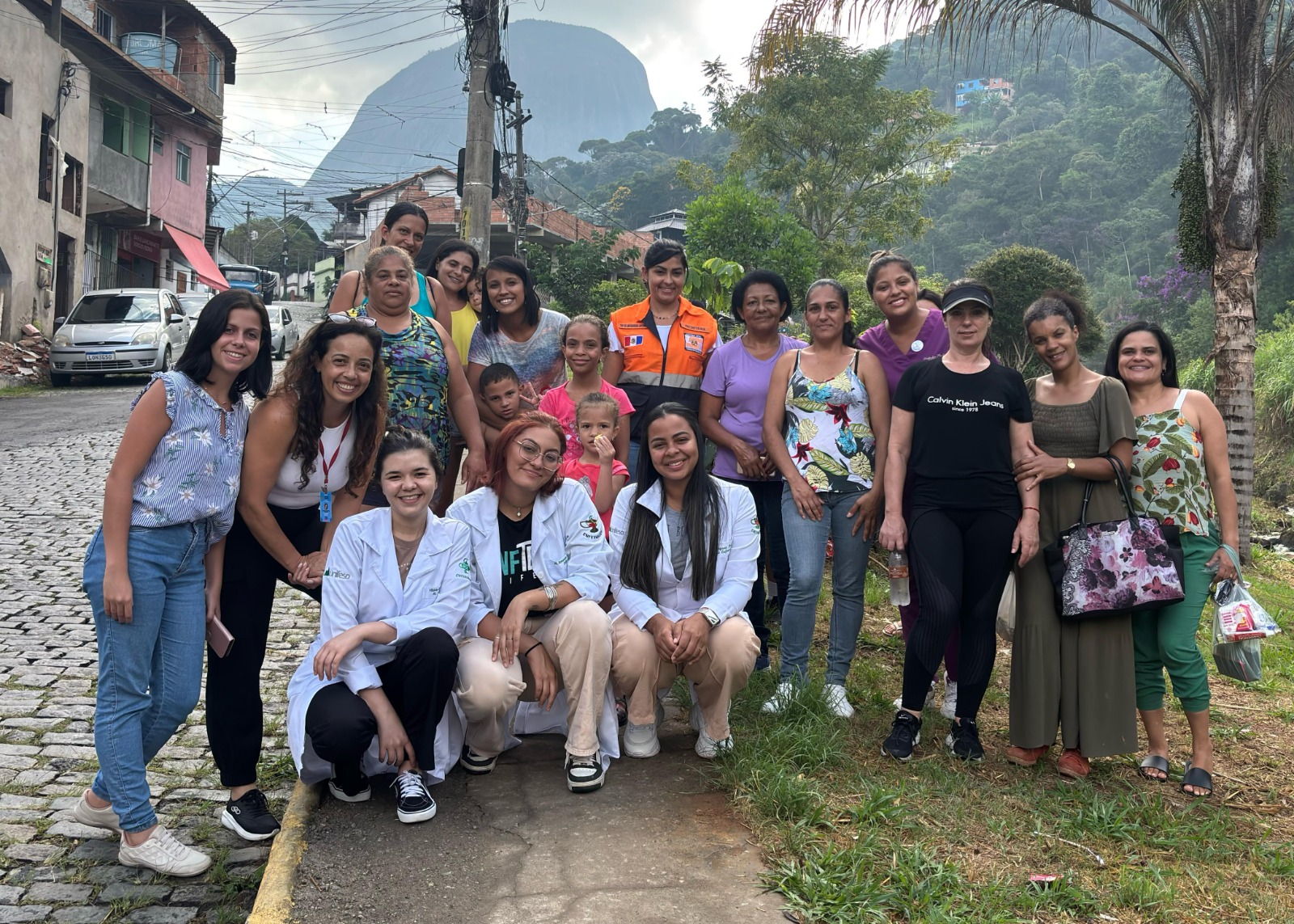 Leia mais sobre o artigo ESF Caleme realiza ação do Março Lilás com participação de diversas Secretarias Municipais