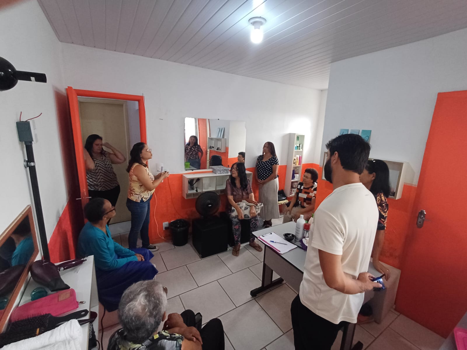 Leia mais sobre o artigo CAPS II promove dia do autocuidado para familiares de pacientes da unidade