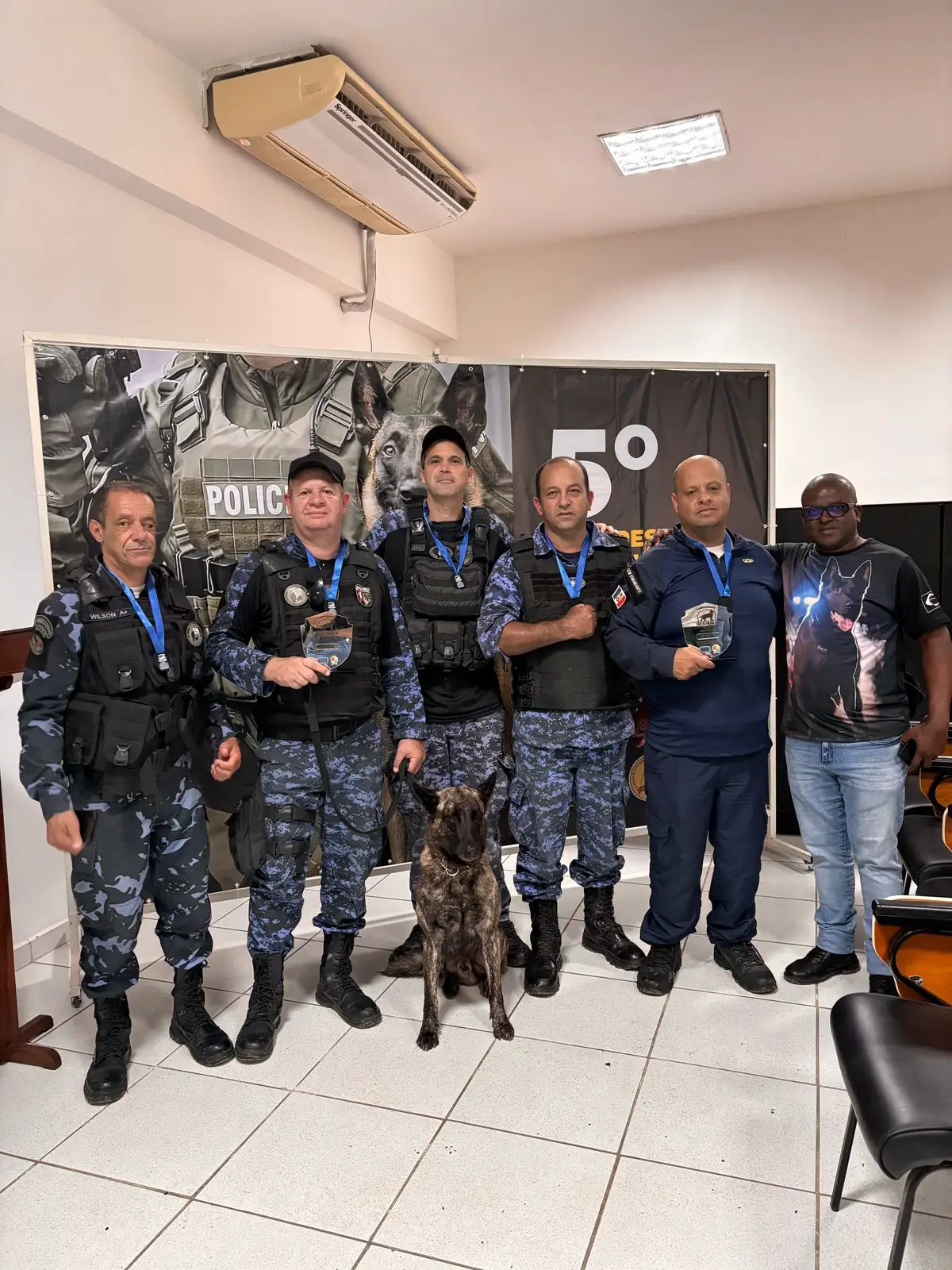 No momento, você está visualizando Cia K9 de Teresópolis conquista o 1º lugar no 5º Congresso Nacional de Cães de Polícia e Trabalho