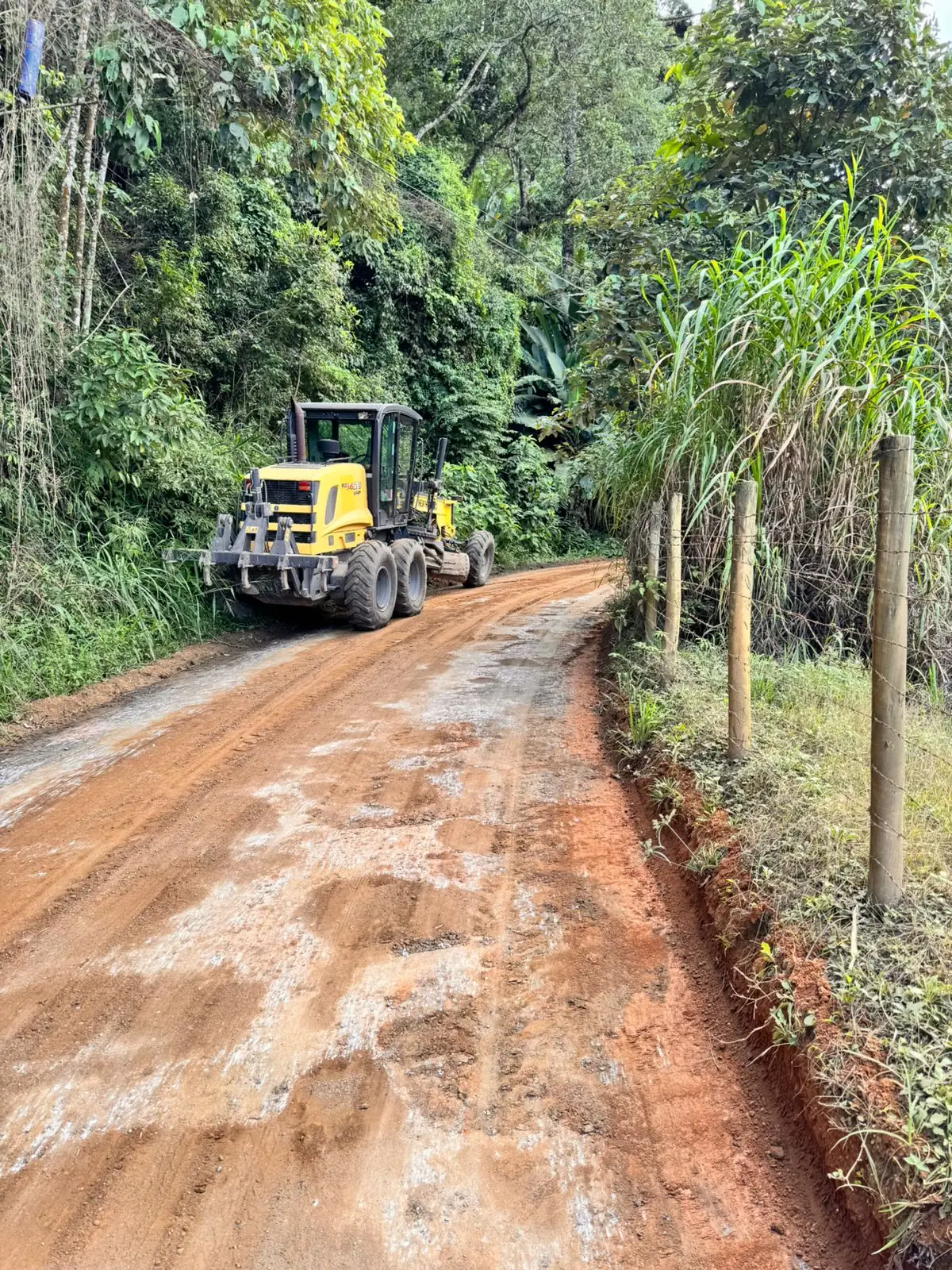 No momento, você está visualizando Manutenção e limpeza dos bairros: Secretaria de Agricultura segue com os trabalhos em ritmo intenso