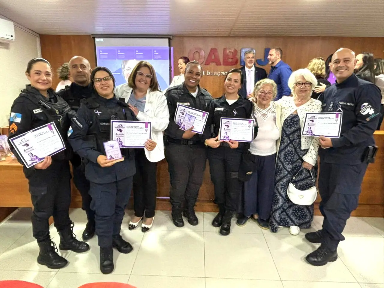 No momento, você está visualizando Teresópolis celebra os 19 anos da Lei Maria da Penha e os 6 anos da Patrulha Maria da Penha no município