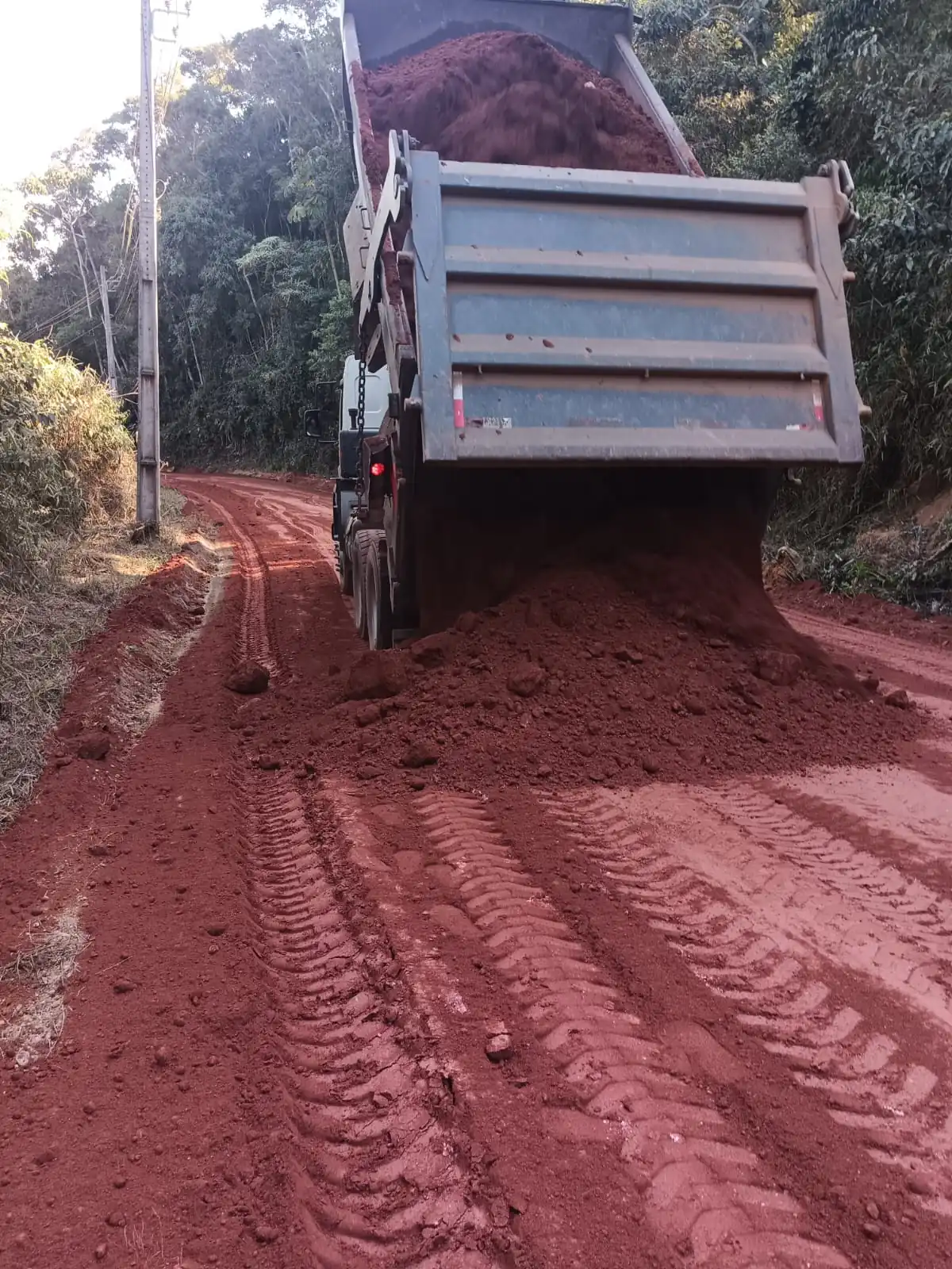 No momento, você está visualizando SMAADR intensifica ações nos 2º e 3º Distritos com frentes de trabalho em diversos bairros