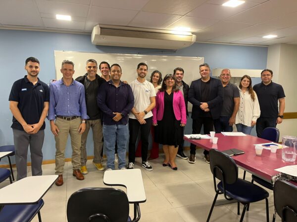 Leia mais sobre o artigo Encontro do Ecossistema de Inovação de Teresópolis define metas e plano de ação para os próximos meses