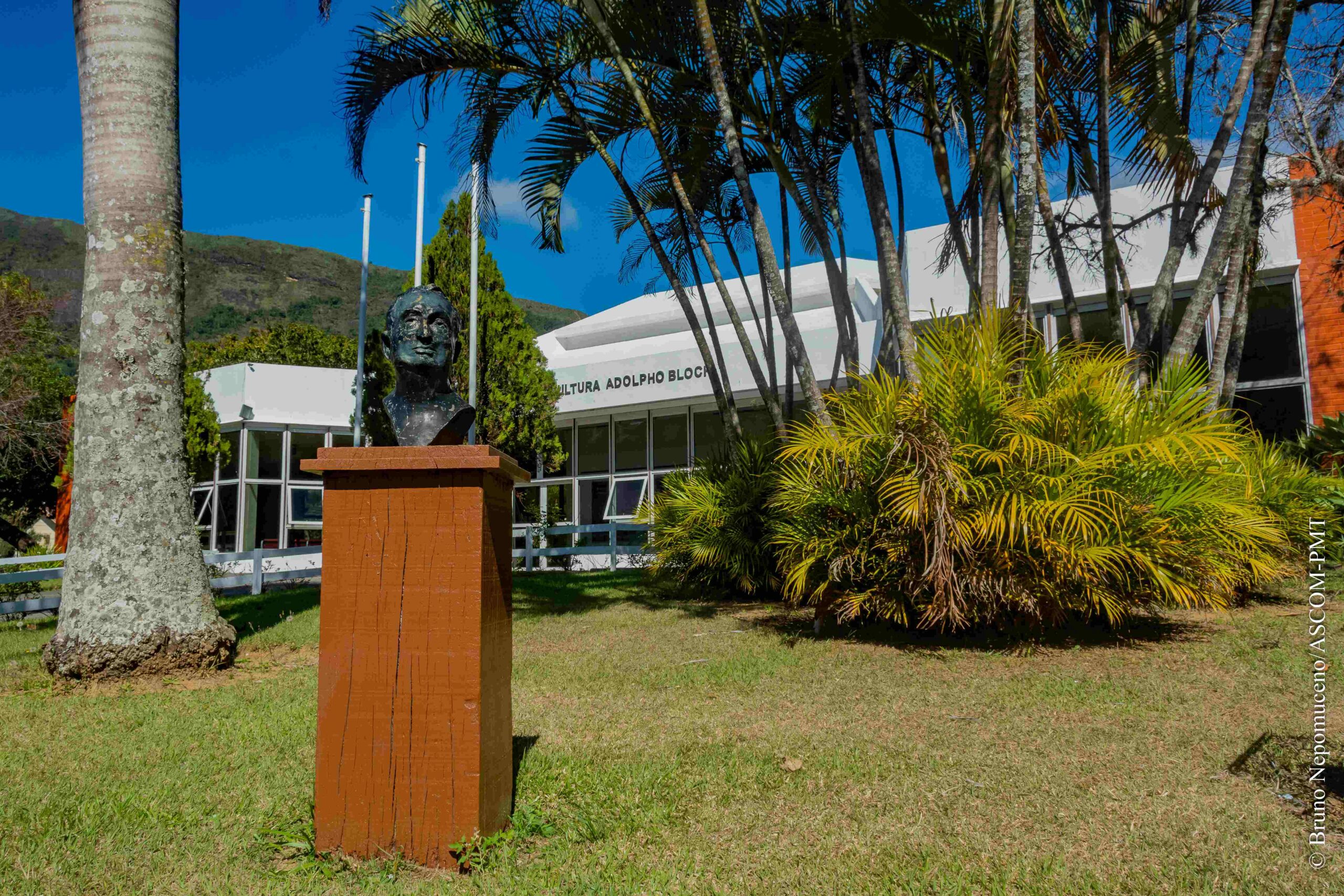 No momento, você está visualizando Casa de Cultura de Teresópolis recebe o 1º Encontro de Escritores